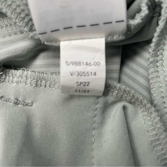 Athleta Brooklyn Textured Joggers Gray Striped Stretch Pockets Size 2P - Picture 12 of 15